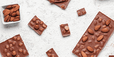 Καραμελωμένοι ξηροί καρποί με σοκολάτα